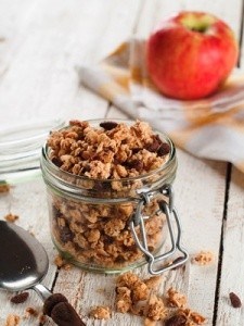 Easy and Delicious Homemade Granola